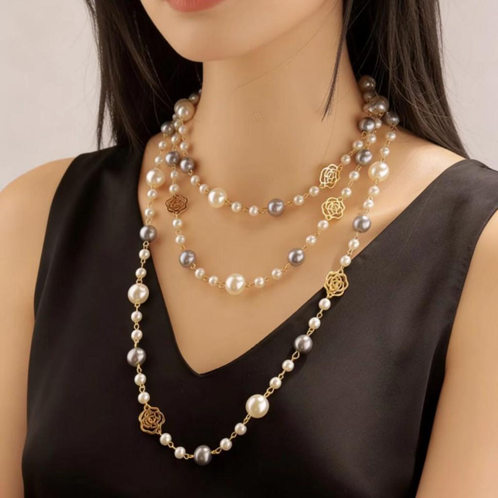 Korean Fashion Pearl Necklace: Elegant Rose Pendant, Versatile Multi-Layer Design, Long Style.