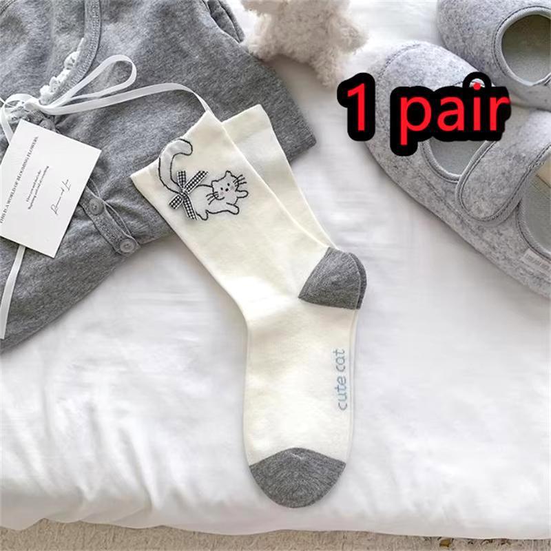 

Женские осенние легкие носки из дышащего материала, серые, белые, для девочек, игривые носки, милые мультяшные, повседневные, 1 пара C