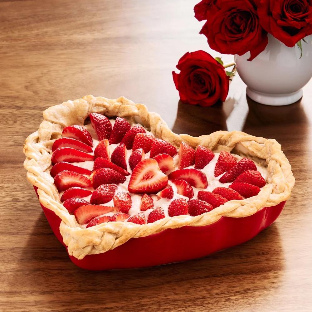 Heart Shaped Ceramic Pie Pan Stoneware Non Stick Dish Scalloped Edges Deep Dish Baker Oven to Table Dishwasher Safe Baking