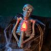 Halloween Decorative Skull Lamp LED Luminous Skull Candlestick Pendant Horror Atmosphere Decoration Props