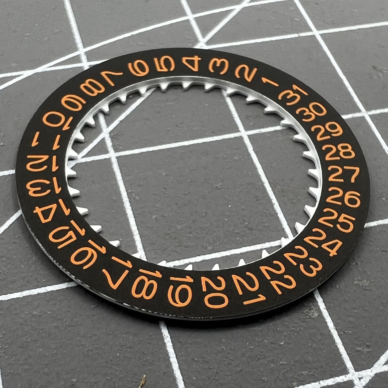 Orange Character Black Background Disk Date Wheel for NH35 NH36 Movement
