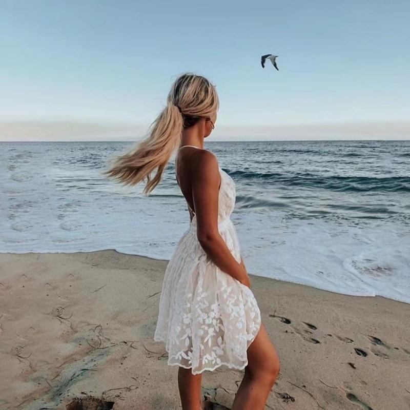 Abito lungo da donna in pizzo con scollo a V e schiena scoperta