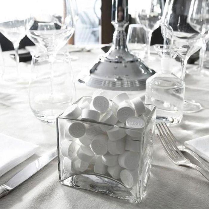 20 pastilles serviettes de table jetables