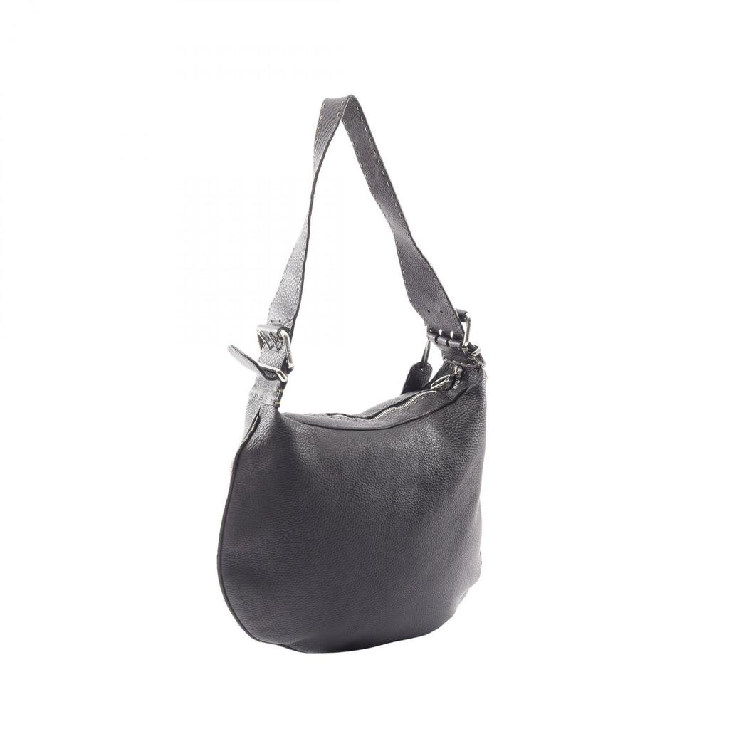 Used FENDI Selleria Shoulder Bag leather Black Used Women