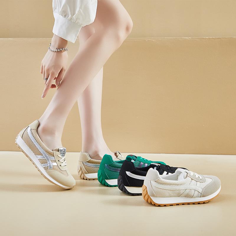 Nye Forrest Gump-sko for kvinner om sommeren Student Sport Mesh Pustende Fritidssko Tykk såle Høyde