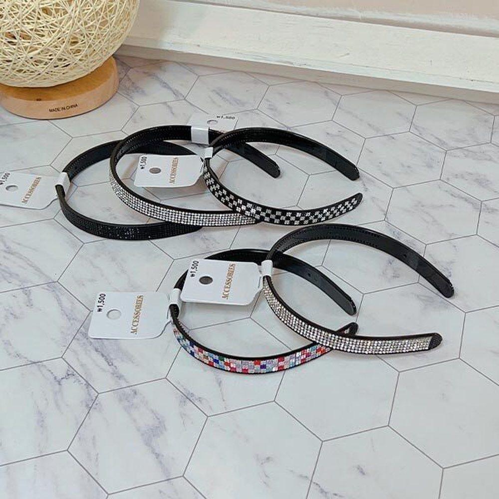 

Мно (Оптовый звонок Abm) Повязка на голову 04 (Случайный дизайн)