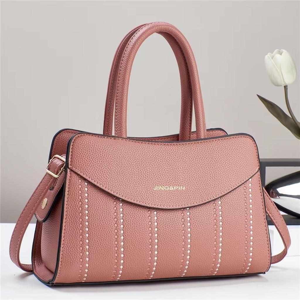 Stylish Soft Pu Leather Tote Bag For Moms Large Capacity Daily Use With Chain Detail
