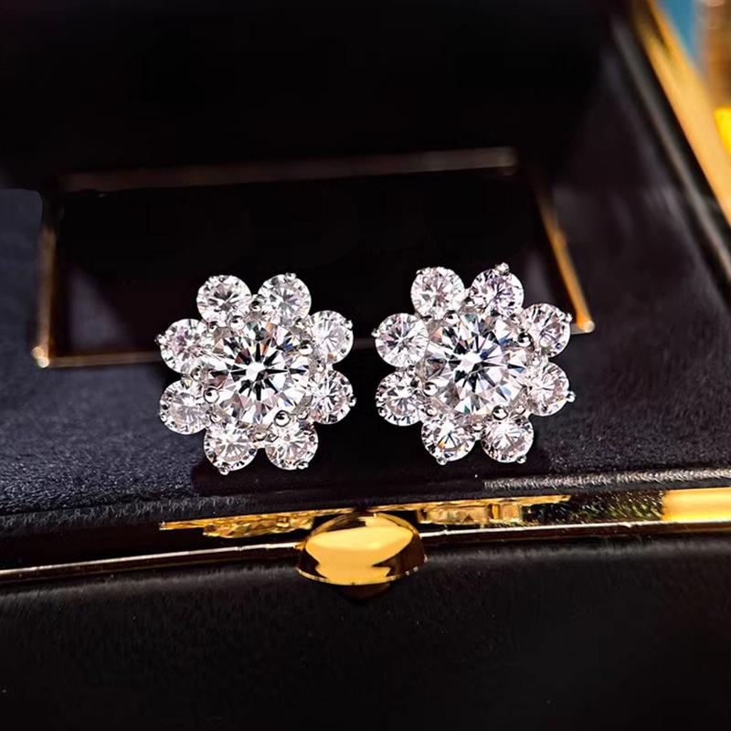 

New S925 Sterling Silver Korean Floral Zircon Stud Earrings for Women 925 Silver