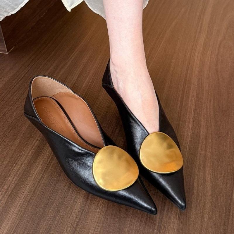 Spring Women's Simple and Versatile Pointed Luxury Metal Designer Leather Flat Shoes 2025 New Shallow Mouth Loafers 35-40