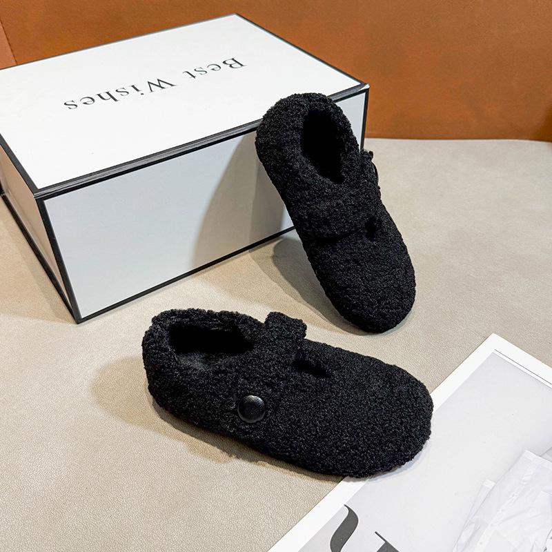 Girls' 2025 Winter Plush Moccasins: Warm, Soft-Sole, Non-Slip, Thickened Korean-Style Cotton Clogs for Outdoor Wear