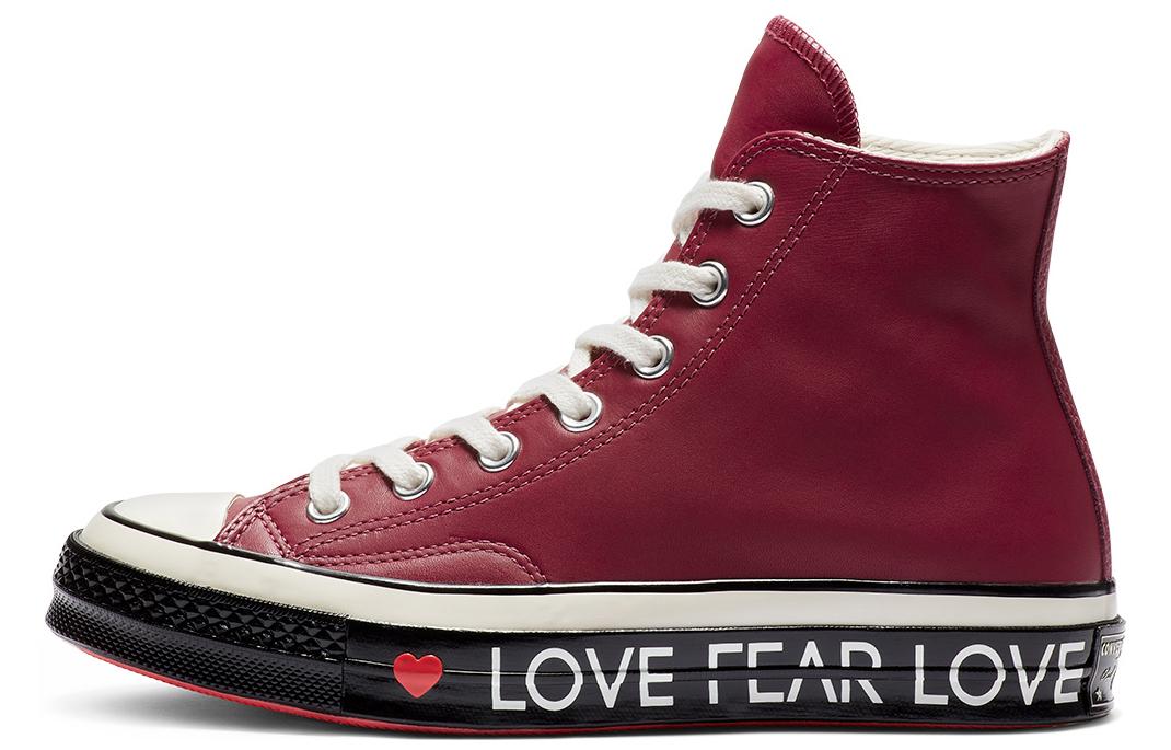 Converse Wmns Chuck 70 Hi  Love Graphic  35