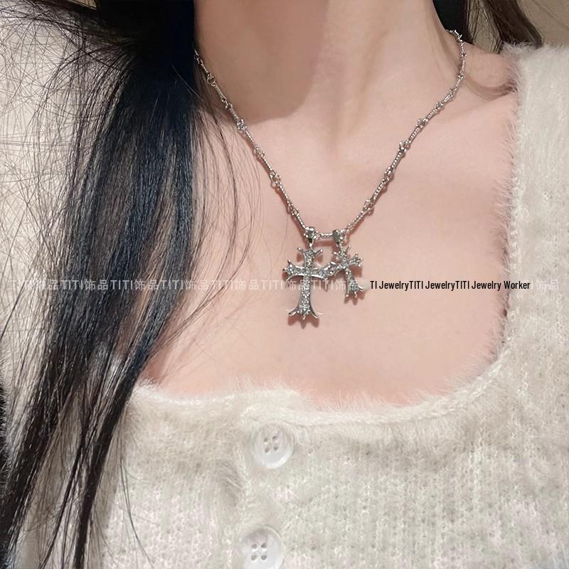 2024 Vintage Double-Layer Pearl Necklace with Heart Pendant