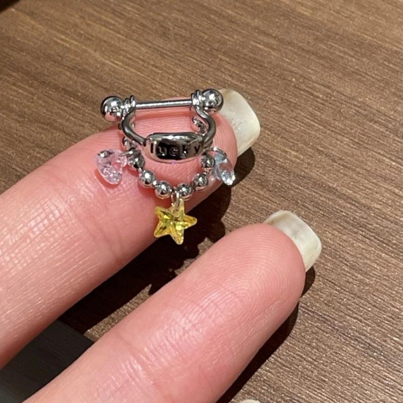 Clou d'oreille en forme de croix Zircon brillant Boucle d'oreille à clou tendance Pour femmes Accessoires de Piercing Corporel