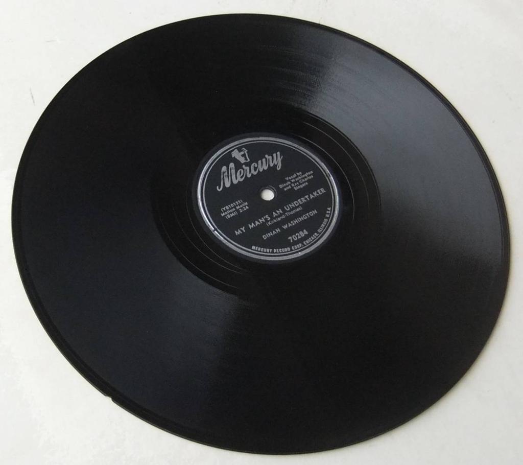 SP 78 RPM DINAH WASHINGTON Since My Man Has Gone And Went My An Undertaker Mercury 70284 / Man's