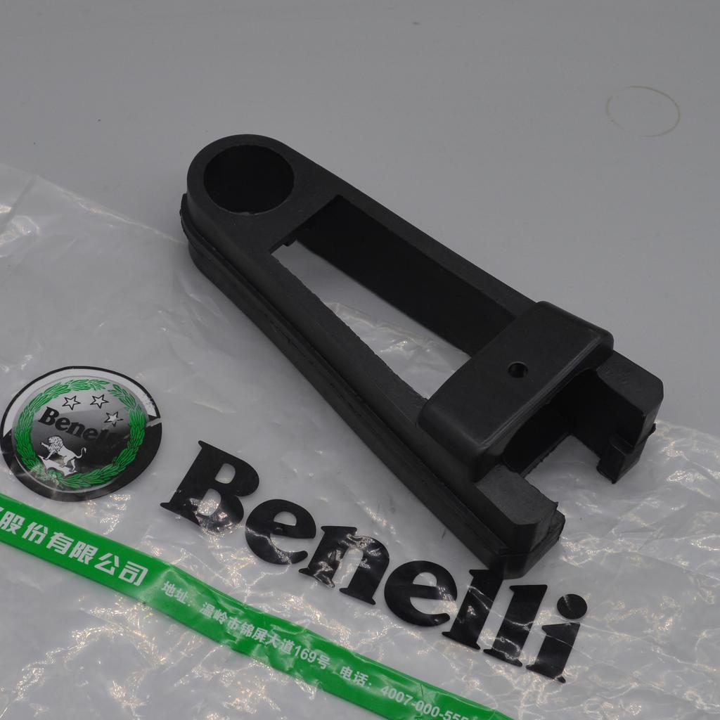 250cc Motorcycle Chain Slider Guide Rubber For Benelli TNT25 TNT250 BN251 TRK251 LEONCINO250 / BN TNT TRK LEONCINO 25 / 250 / 25