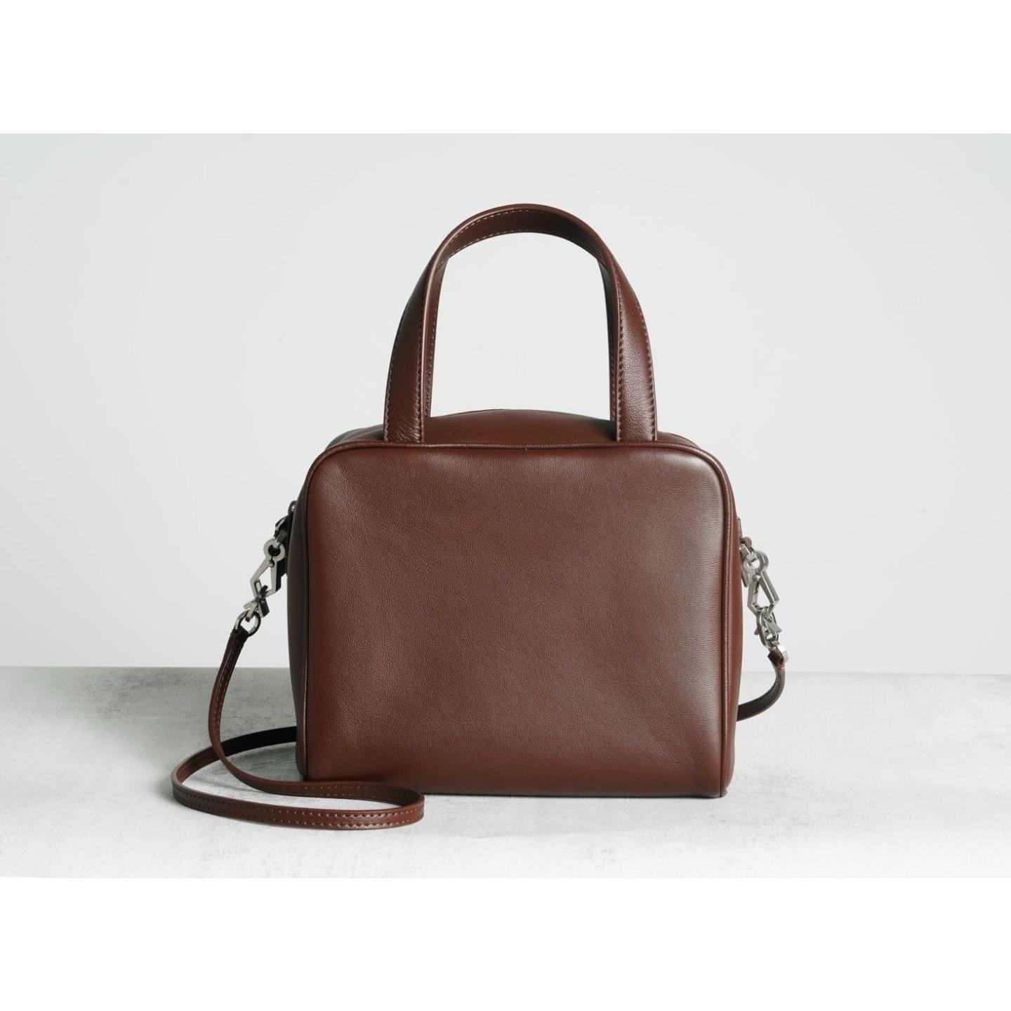 

TR Same Ray small square bag sheepskin minimalist style hand-to-shoulder crossbody bag tofu bag hand-carried versatile texture bag 18x10x16cm коричневий