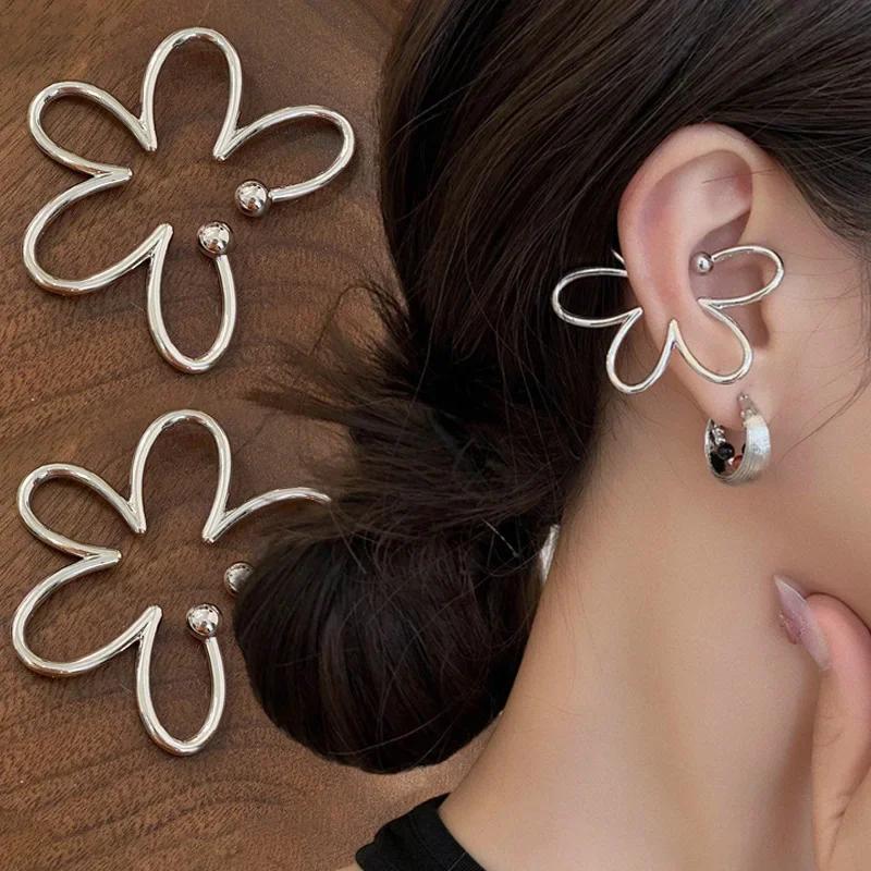 1PC Trendy Creative Hollow Flower Ear Cuff Exaggerated Fake Pierced Earring Ear Bone Clip for Women Girls Aesthetic Jewelry Gift