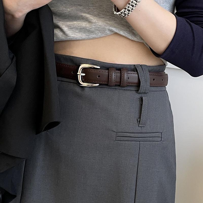 Women's Genuine Leather Belt with High-End Bright Silver Buckle, Korean Style for Youth - A Wardrobe Essential.