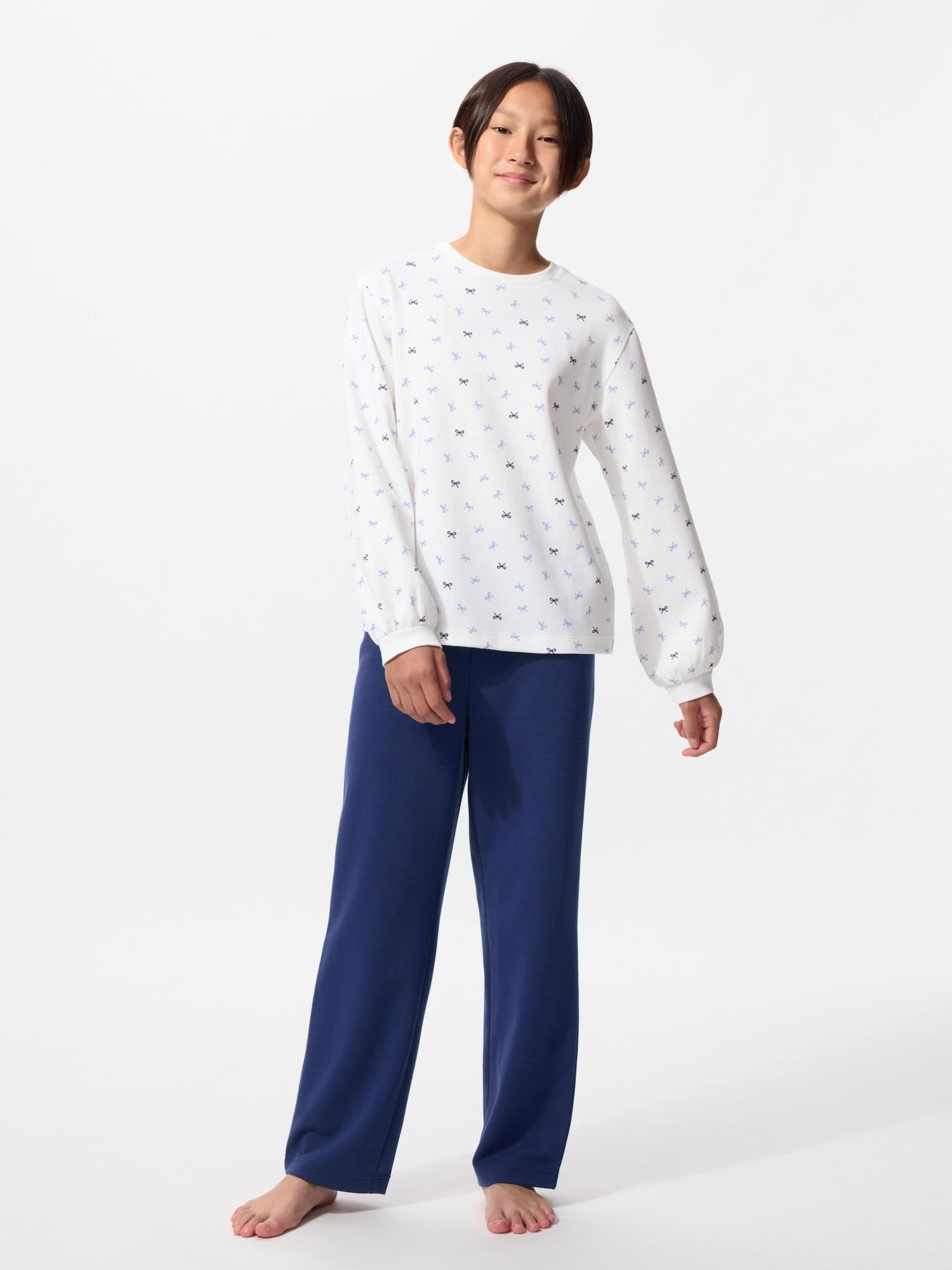 

Uniqlo Япония Девочки Air Rhythm Ультраэластичный Комплект с Длинным Рукавом 01 OFF WHITE/110