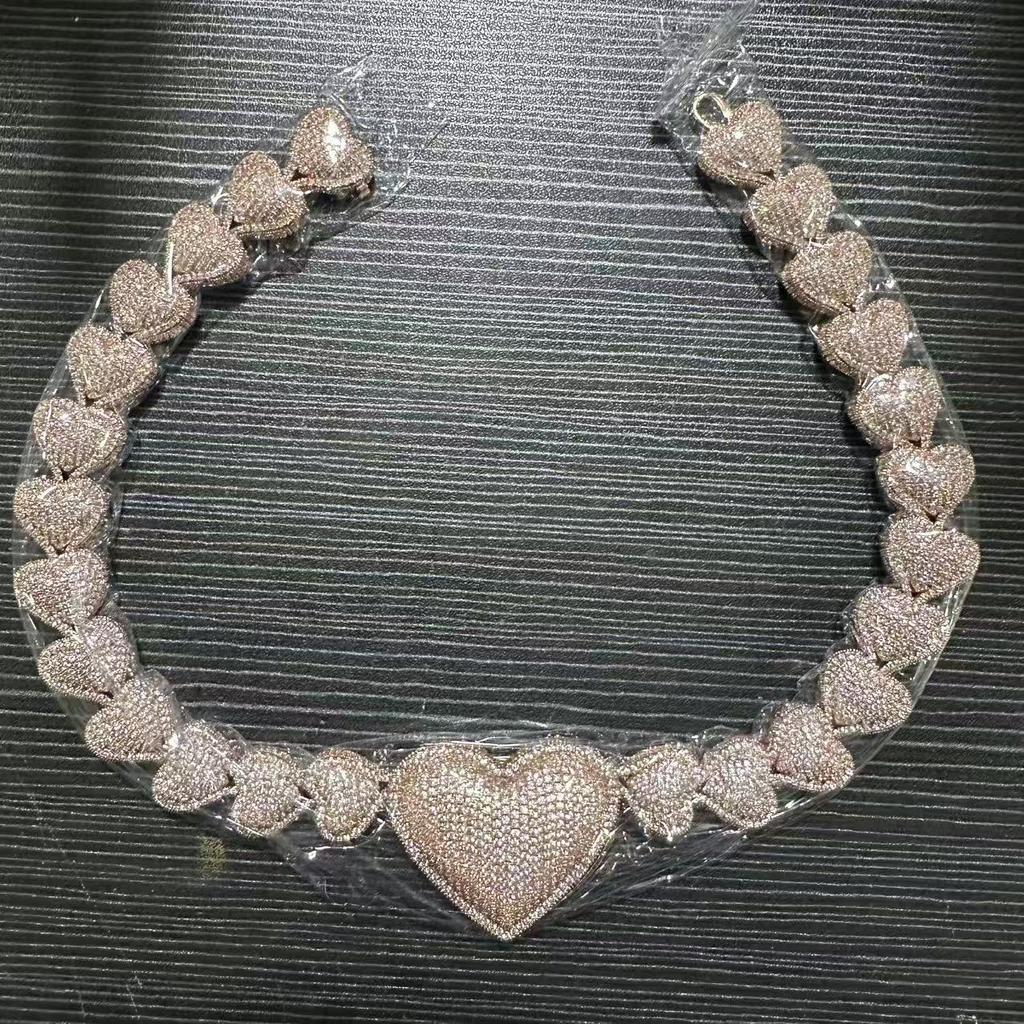 Hip Hop 17mm Zircon Love Necklace Ins Wind Peach Heart Chain Clothing Accessories