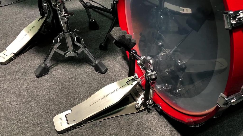 TAMA Soft sound bicí pedálový šlehač se sníženou hlasitostí Poloviční velikost pro dva pedály BSQ5S