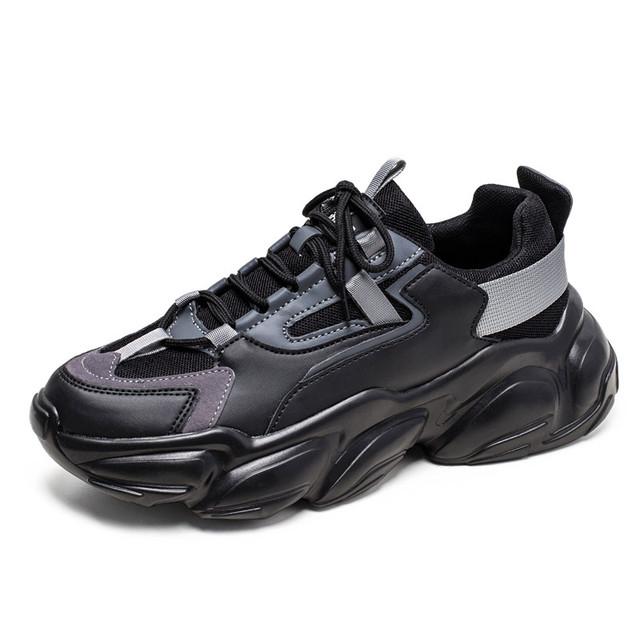 

Новые кроссовки, мужская летняя трендовая спортивная обувь, удлиняющая обувь на толстой подошве, дышащая, нескользящая, универсальная мужская обувь 41 чёрный