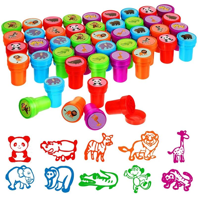 Non-Toxic 10Pcs Diy Toys Seal Animal Dinosaurs Stamps Toys Kids Birthday Cartoon Stamps Treat Children Party Favors School Award Children