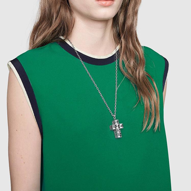 Gucci Cross Pendant Necklace Silver Antique Finish Women necklace YBB550207001