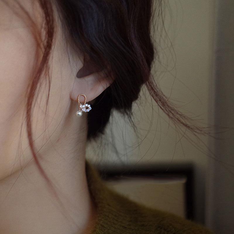 Confession Balloon Pearl Earrings for Women with Niche Design Sense High-end Luxury Love