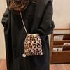 Bag new 2025 cute plush drawstring bag women's trendy versatile messenger mobile phone bag
