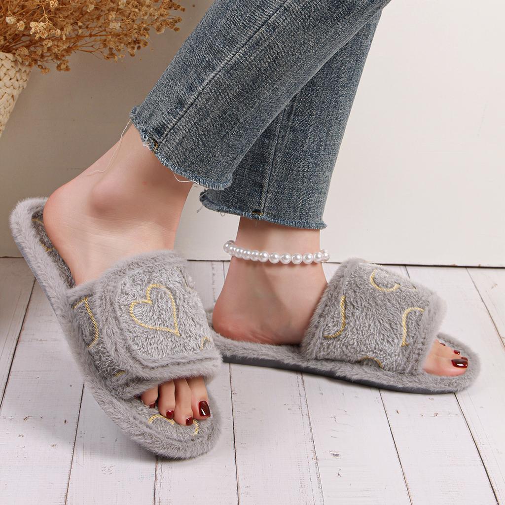 Fashion Slippers for Women Flip Flops Casual Flat Heels Shoes for Women Heart Shaped Fur Short Plush Women Slippers Plus Size