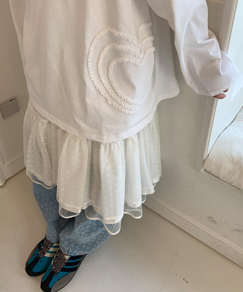 RONRON Heart Embroidered Long Sleeve T Shirt White