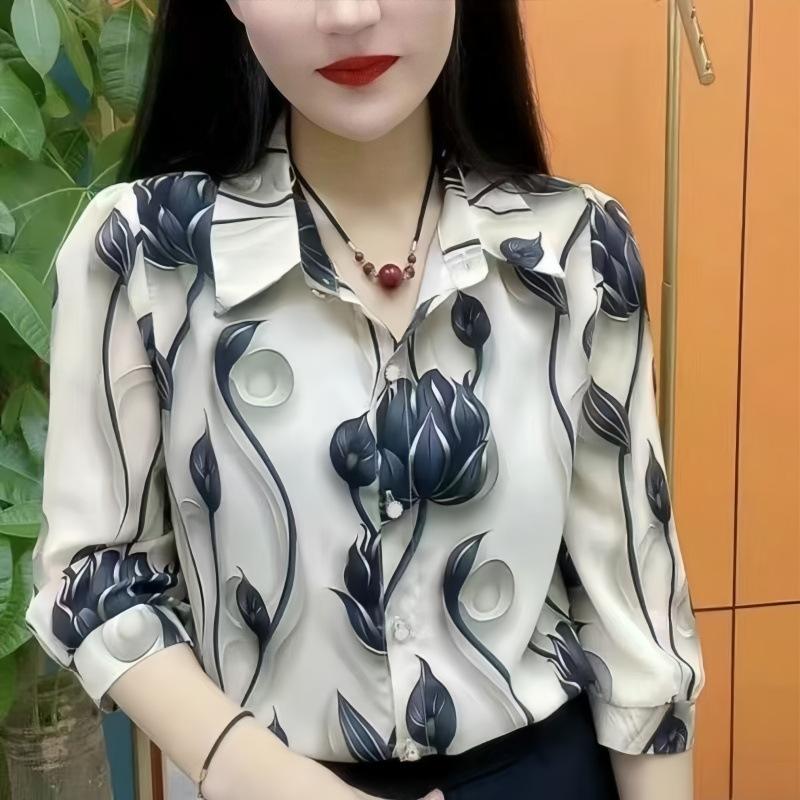 Shirt summer new printed shirt mother temperament fashion shirt loose and thin foreign seven-point shirt top