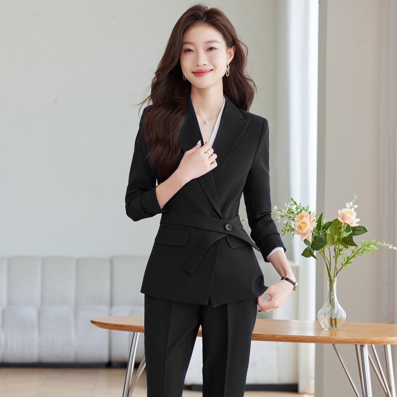 2024 Autumn/Winter Women's Versatile Professional Suit Set with Blazer