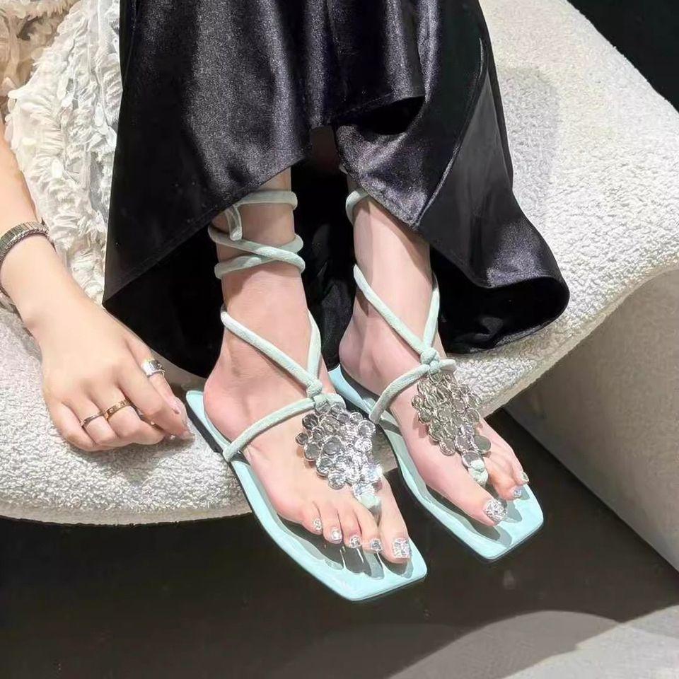 2025 new temperament French high heels women's shoes summer sandals wearing flip-flops flat bottom beautiful sandals