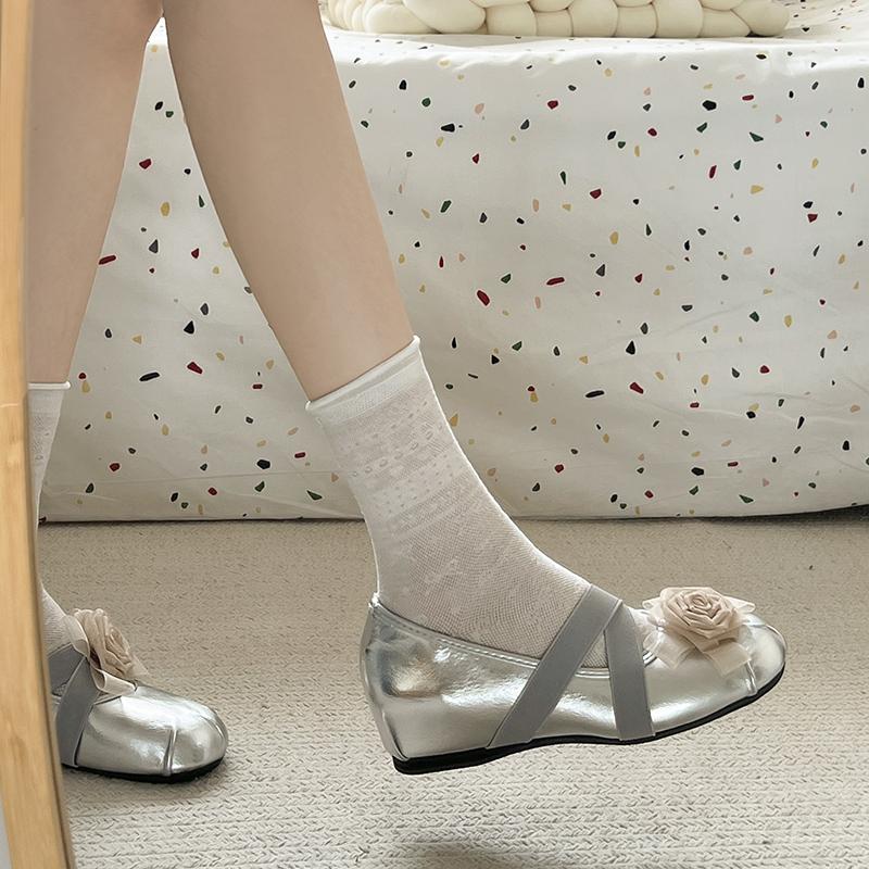 Spring Flower Women Flats Shoes Round Toe Ladies Casual Ballet Style Shoes Eelgant Leather Shoes