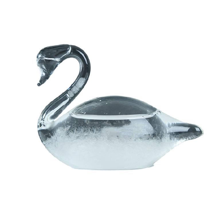 

Multipurpose Glass Bird Weather Forecaster Displaying Stylish Crystal Formation Base On Climate Variation 1