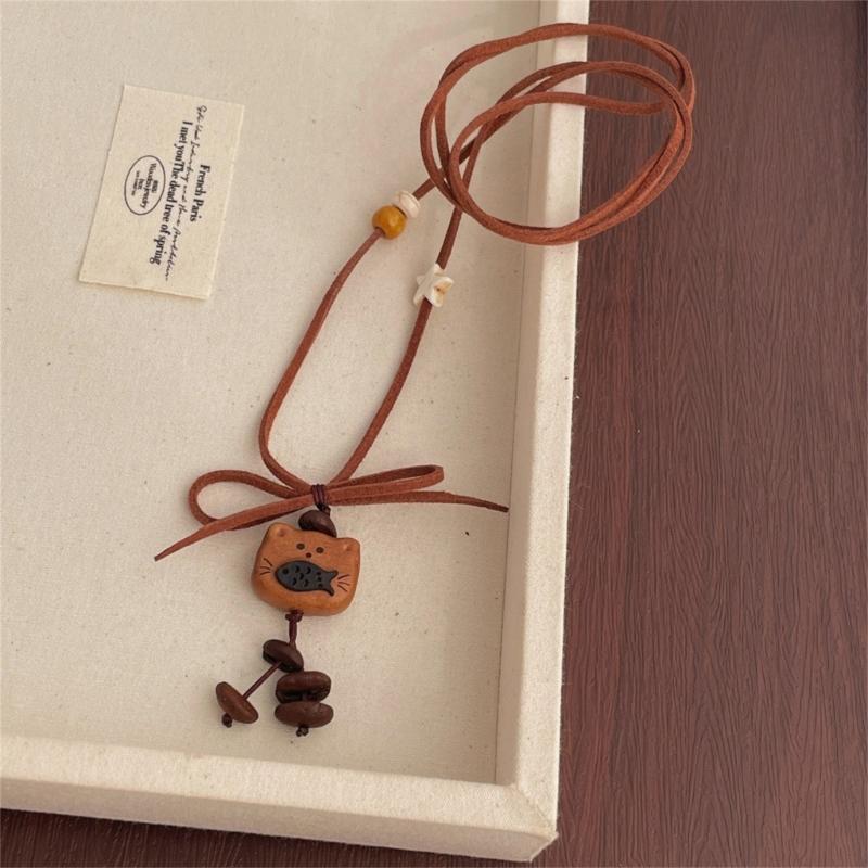 Einzigartiger Zugband Kaffeebohnen-Bären-Anhänger an verstellbarer Halskette im Retro-Stil