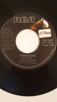 

7inch Record JOHN DENVER Garden Song PB11637 RCA 1979 Canada CountryFolk Used