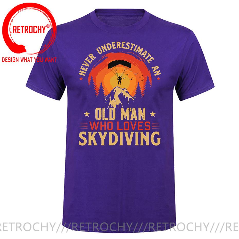 Vintage Retro Never Underestimate An Old Unisex Who Loves Skydiving T Shirt Unisex Unisex for Dad Birthday Gift Sky Diver Skydive Tshirt