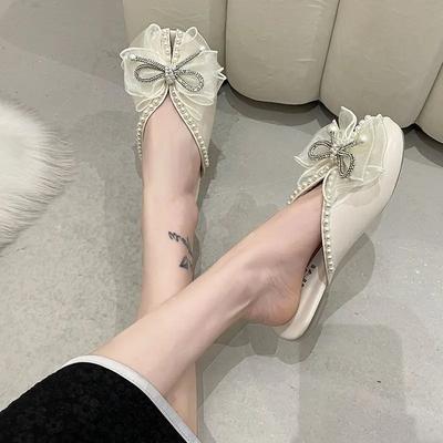 Damen Sandale Retro Damenschuhe Klare Absätze 2026 Sommer Mädchen Original Niedrig Geschlossen Perle Außen Neue Schleife Süße PU Kordel Perle Reiben