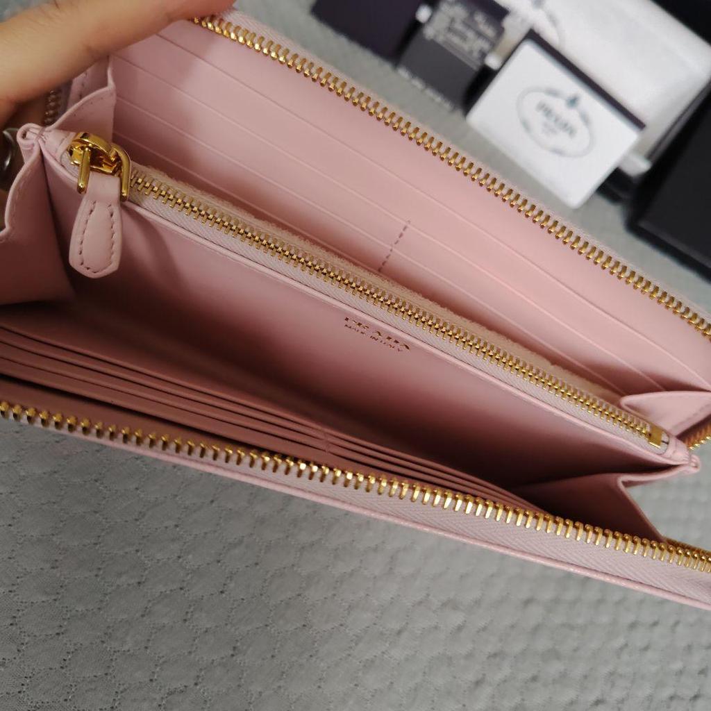 Used PRADA Saffiano long wallet pink