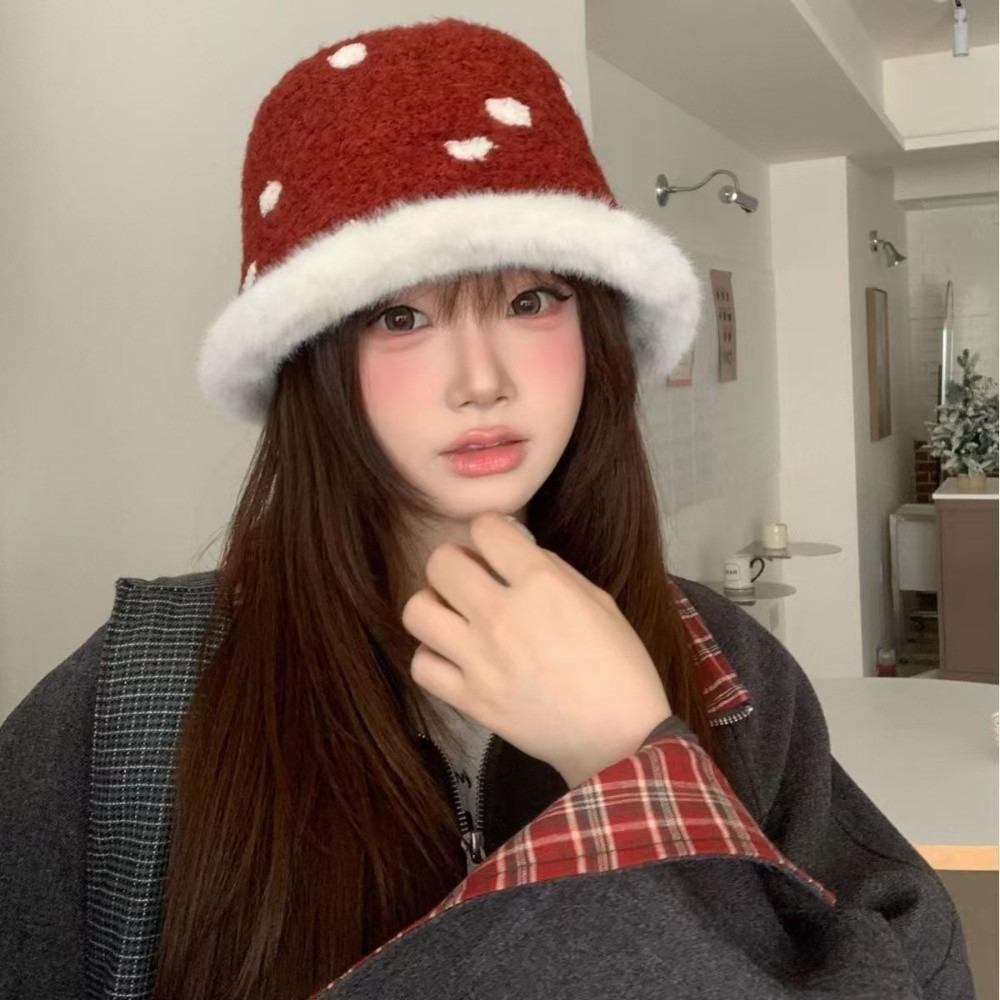 One Size Plush Winter Hat Thick Warm Polka Dot Bucket Hat Faux Lamb Wool Bucket Hat Outdoor Wear