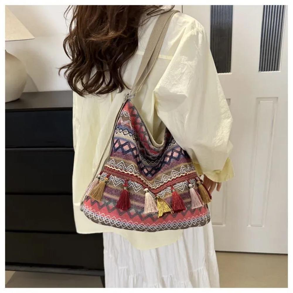 Vintage Women's Bag Tassel Ethnic Handwoven Crossbody for Lady Bag Hippie Sling Shoulder Bags for Ladies Handbag