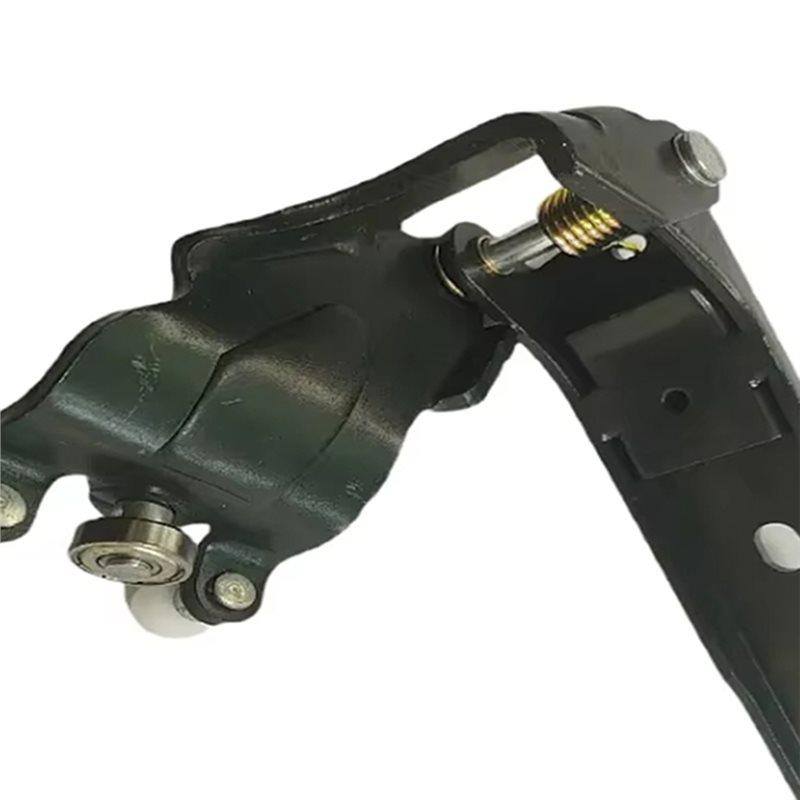 For Hyundai Starex 1998-2003 Right Sliding Door Roller Middle Centre Center Bracket 83950-4A000 For JAC Refine