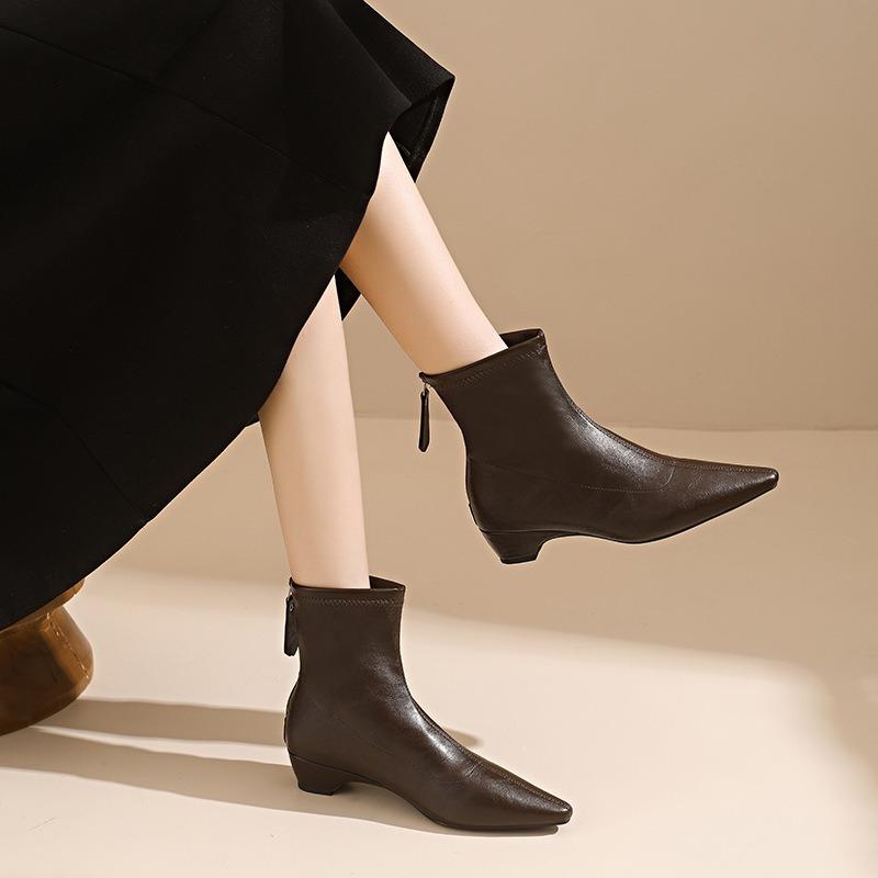 Anti-slip Shoes - New Autumn-winter Style - Pointed Toe - Thick Heel - Short Boots - Versatile Women's Boots