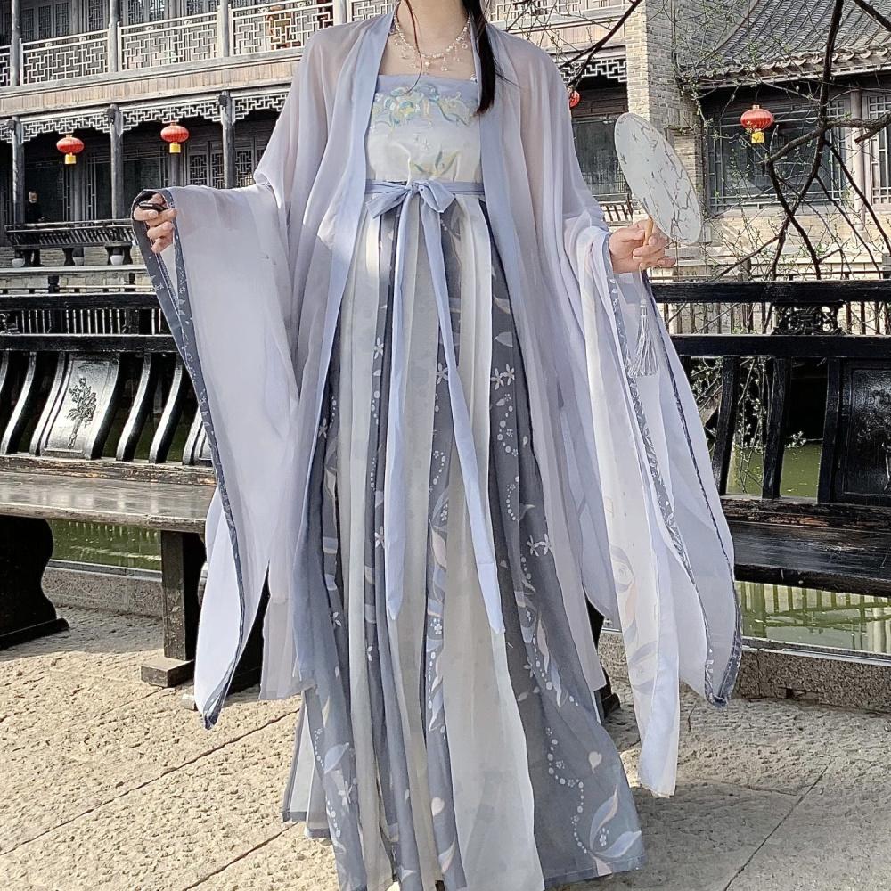 Chinese Tang Dynasty Style Hanfu Women's Suit