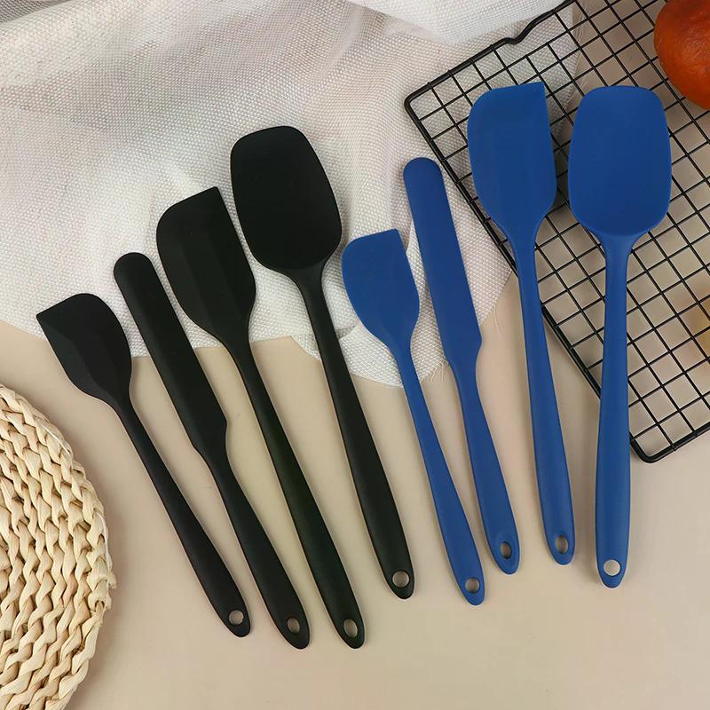 4Pcs/Set Non Stick Heat-Resistant Silicone Spatula Set Kitchen Utensils With Cream Scraper For Cooking Mixing Baking Tools