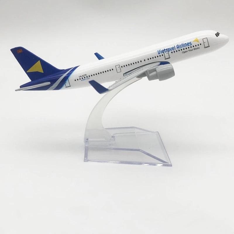 Scale 1/400 16CM Toys Plane Vietravel Airlines A321 Metal Scale Aircraft Souvenir Plane Toy Miniature Airplane
