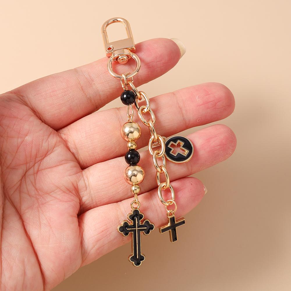 Fashion Gothic Black Cross Keychain Handmade Beaded Key Ring Pendant for Women Girls Handbag Decor DIY Key Chain Jewelry Gift